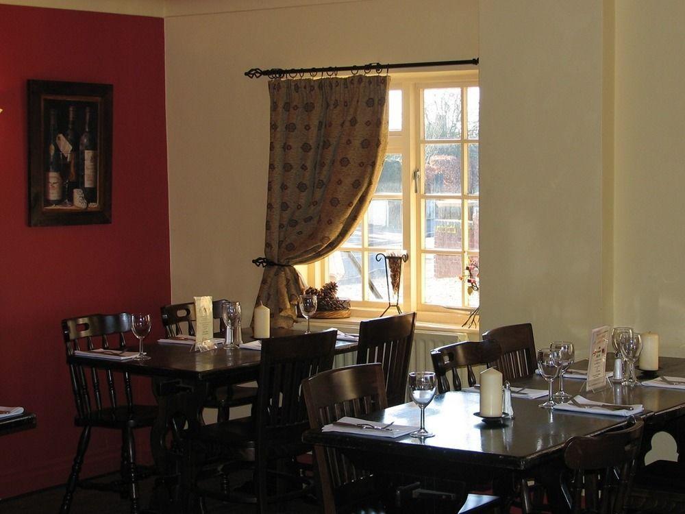 Stukeleys Hotel Great Stukeley Buitenkant foto